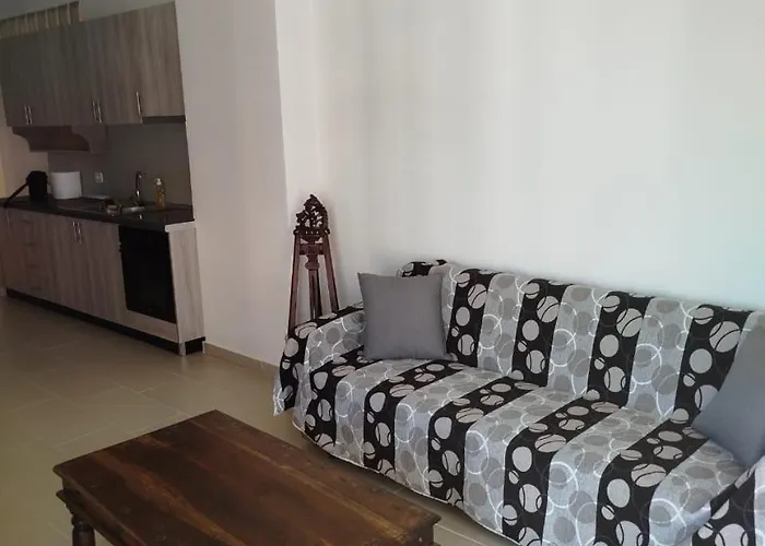 With A View & Amenities * Vlorë