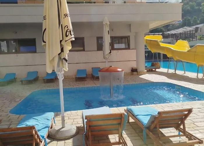 With A View & Amenities Appartement Vlorë